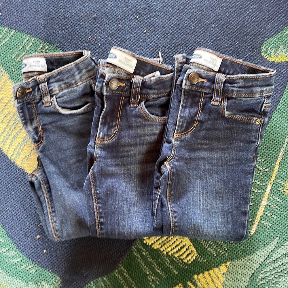 Old Navy Karate Skinny Jeans- 4t- 3 pairs, dark wash